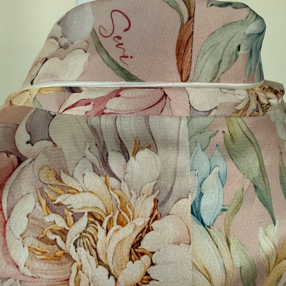 Floral Satin Kimono Robe and pants - Picture 6 of 8